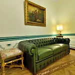 Regal House San Domenico